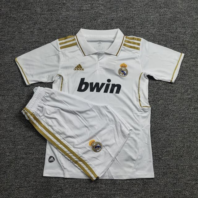 Real Madrid 2011-12 Retro Home kit Kids