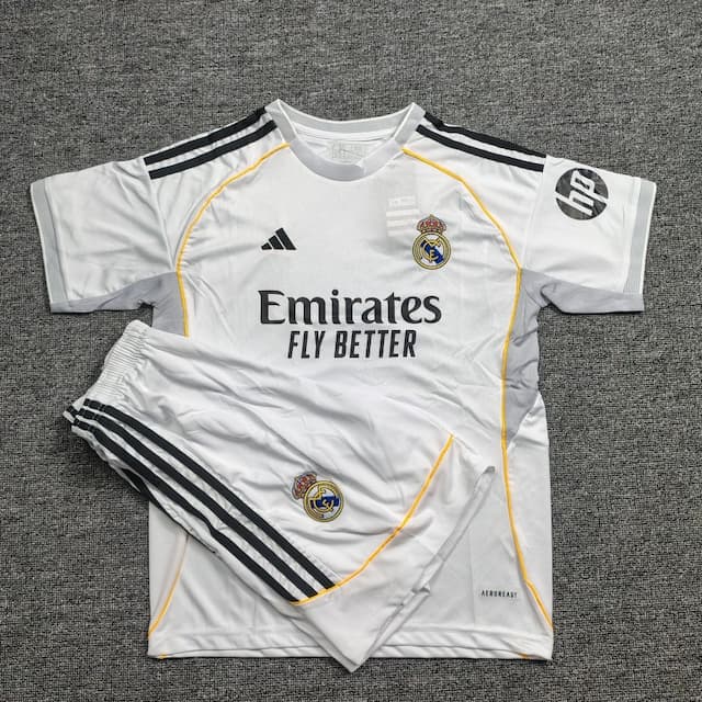 Real Madrid Home kit 25-26 kids