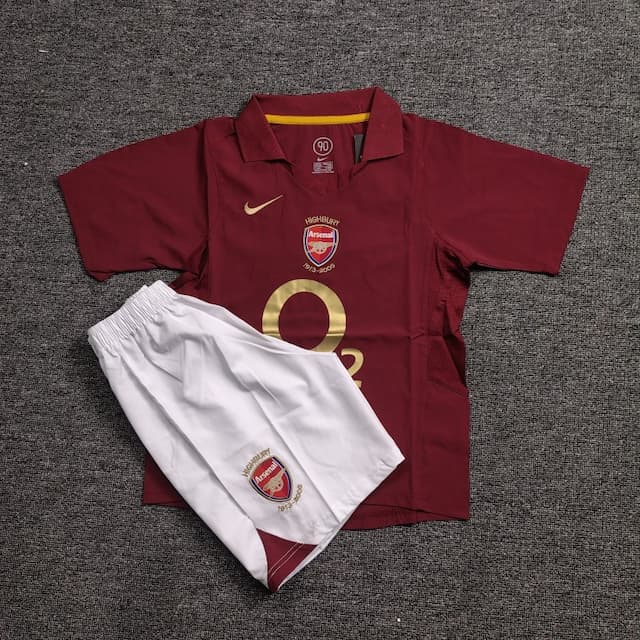 Arsenal Highbury 2005/2006 Retro kit Kids